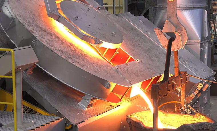 کوره القایی چیست؟ مقایسه با کوره‌های سنتی و قوس الکتریکی1